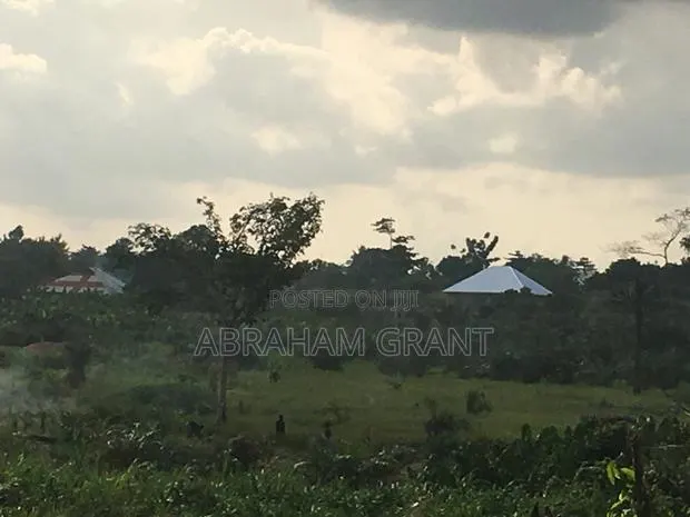 Farm Land for Sale at Ejisu Kotie One Acre Going · Photo 1