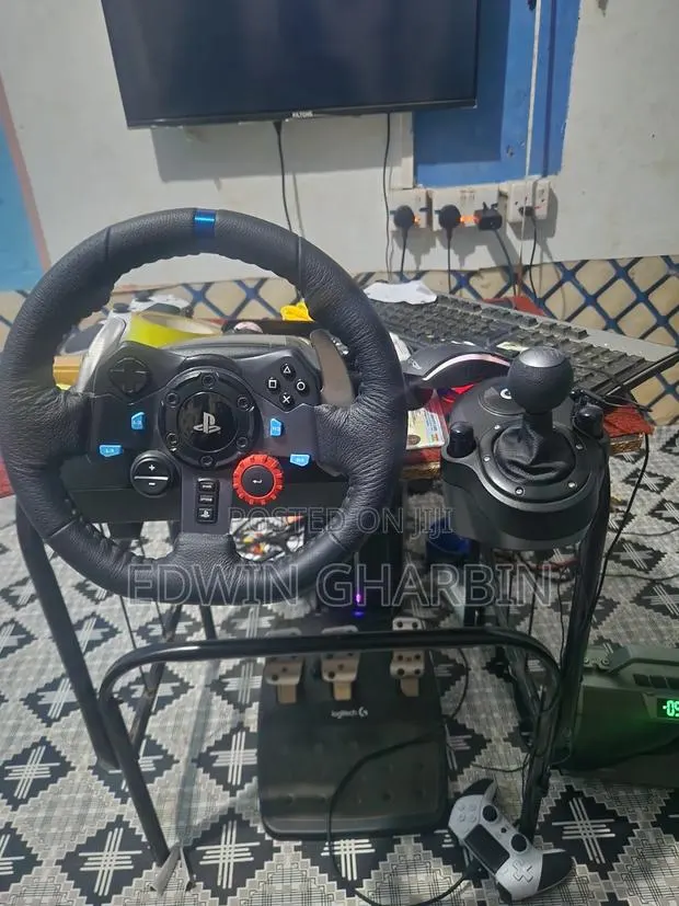 Logitech G923 · Photo 1