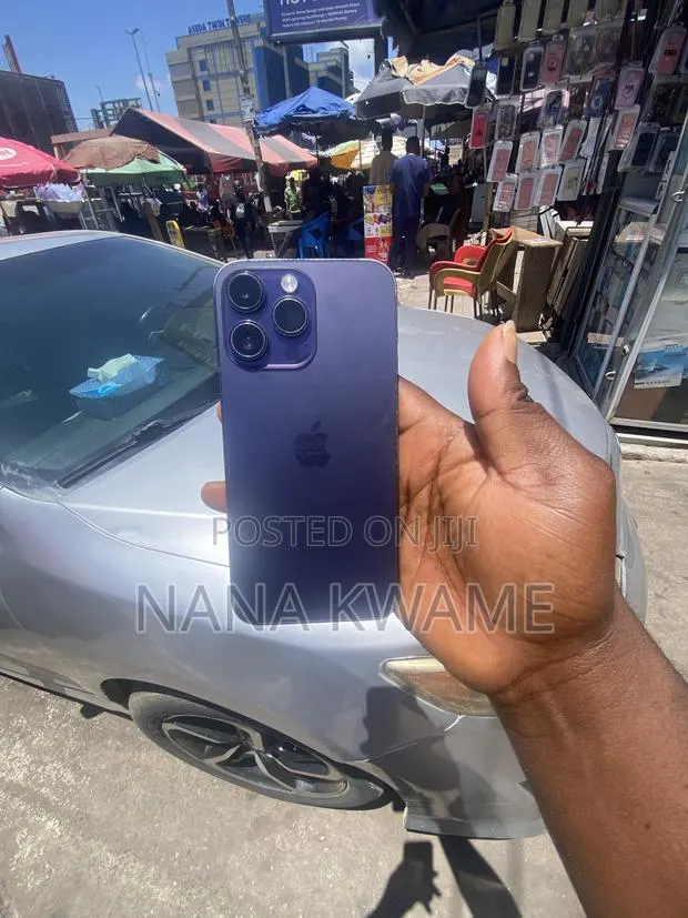 Apple iPhone 14 Pro Max 256 GB Purple · Photo 1