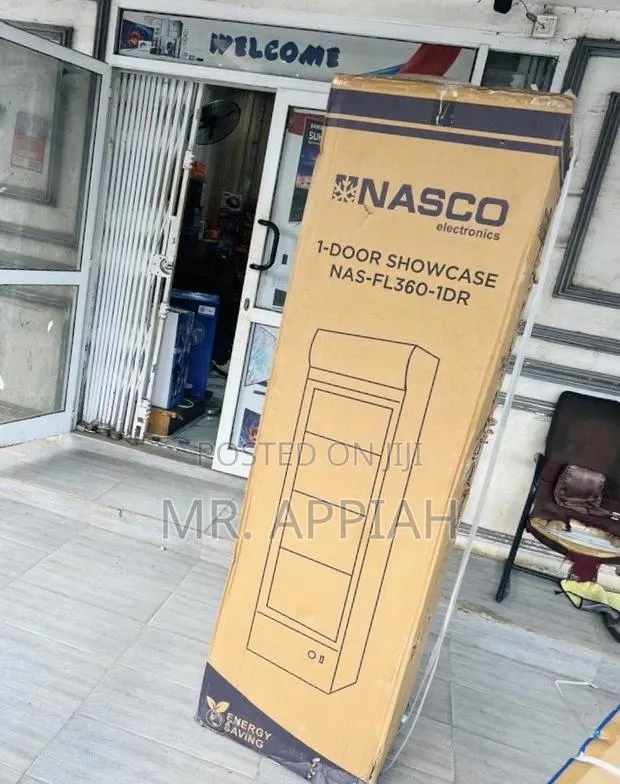 New Nasco NasFl360-1dr Single Door Display(Glass Door) · Photo 1