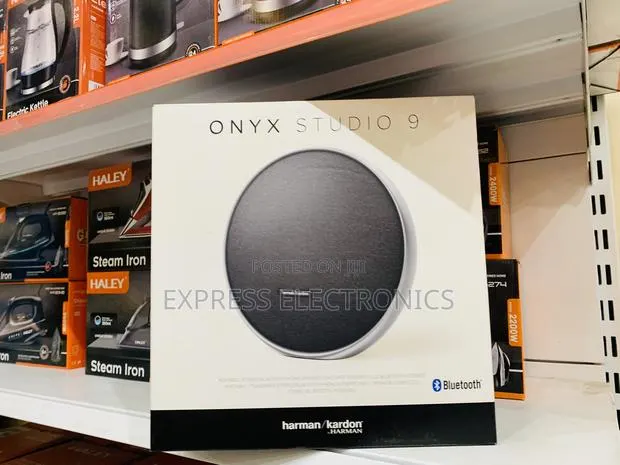 Brabd New Onyx 9 Studio Bluetooth Speaker · Photo 1