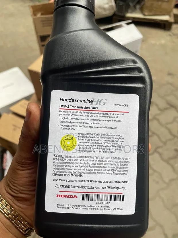Original Honda Genuine HCF-2 Transmission Fluid · Photo 1