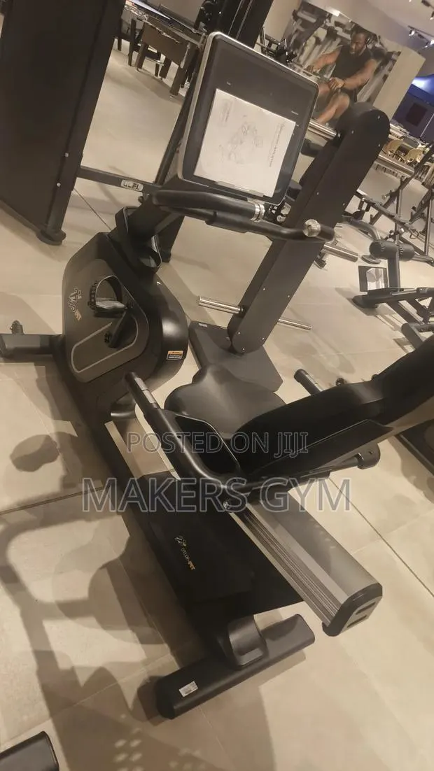 Recumbent Bike (Magnetic) · Photo 1