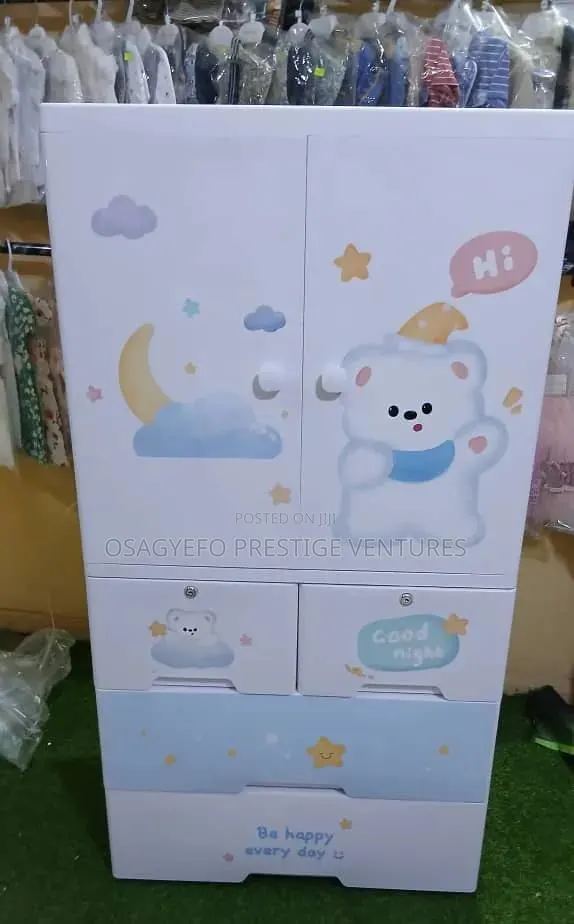 Kids’ Wardrobe and Storage Cabinet · Photo 1