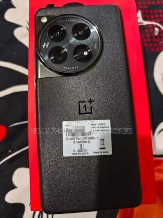 New OnePlus 12 512 GB Black · Photo 1