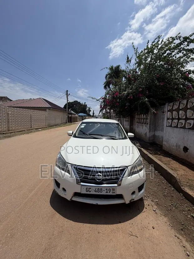 Nissan Sentra 2014 White · Photo 1