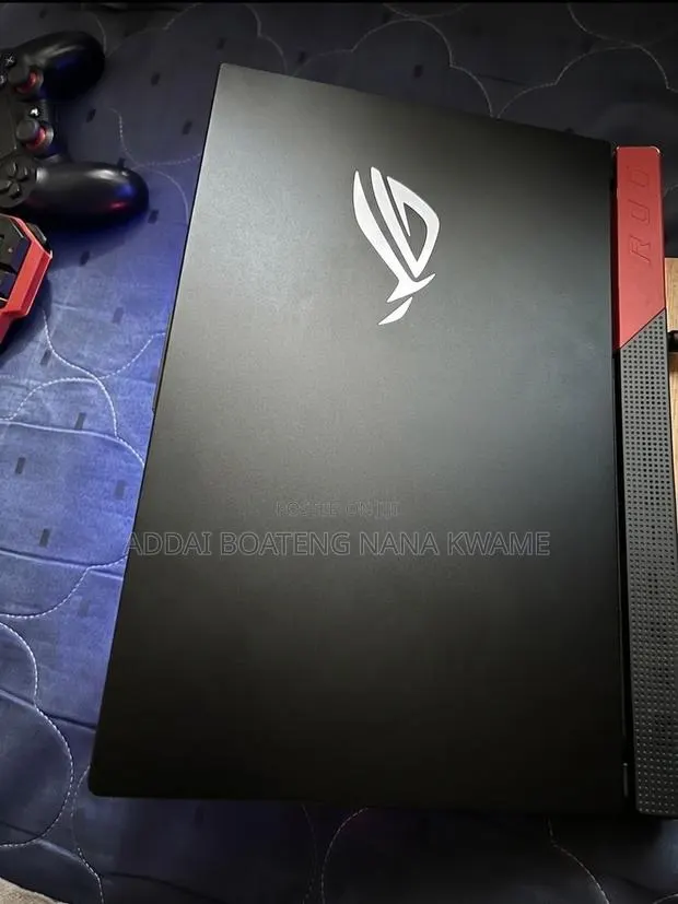 Laptop Asus ROG Strix G15 G512 16GB AMD Ryzen 5 SSD 512GB · Photo 1