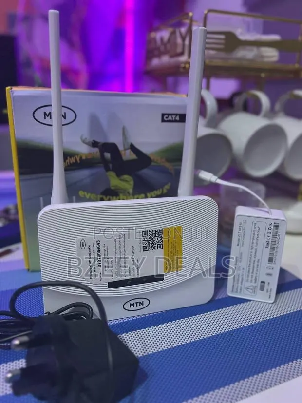 ZLT T10D Max CAT4 Universal Router + 5000mAh Powerbank-Up to 32 Users · Photo 1