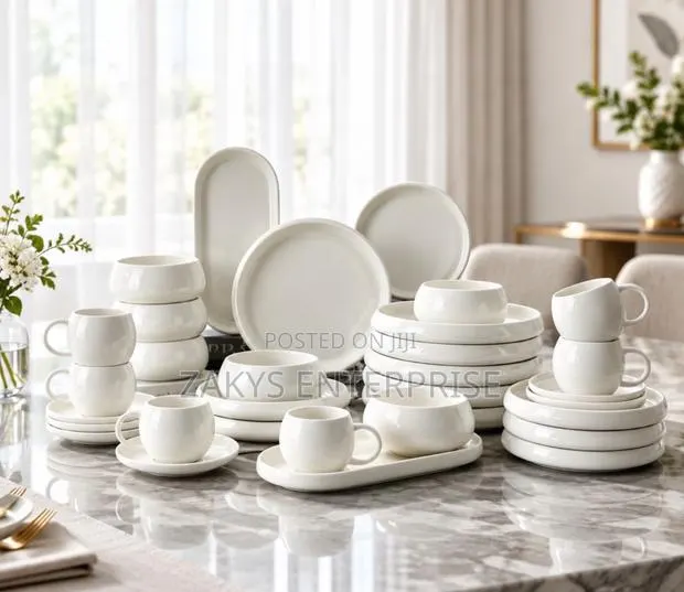 32pcs Luxury Nordic Dinnerware Set · Photo 1