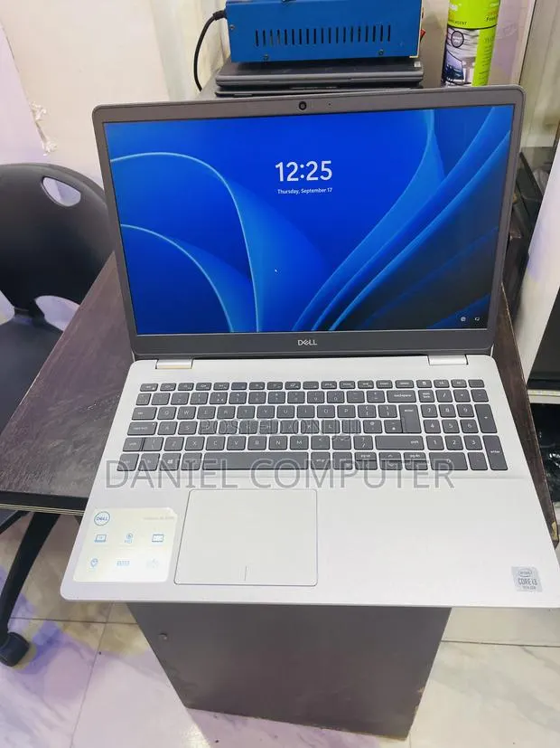 Laptop Dell Inspiron 5559 8GB Intel Core i3 SSD 256GB · Photo 1