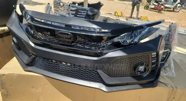 Honda Civic 2016-20 Bumper Sports · Photo 1