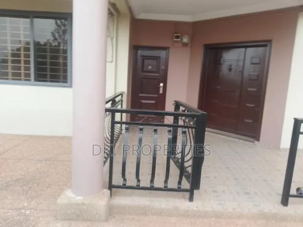 2bdrm Apartment in Dki Properties, Valley View Area for rent · Photo 1