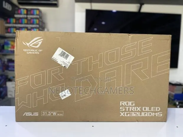 ASUS Rog Strix 32 Inches OLED Monitor 240hz 0.03ms · Photo 1