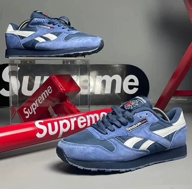 Reebok Classic Dark Blue Rc Sneaker · Photo 1