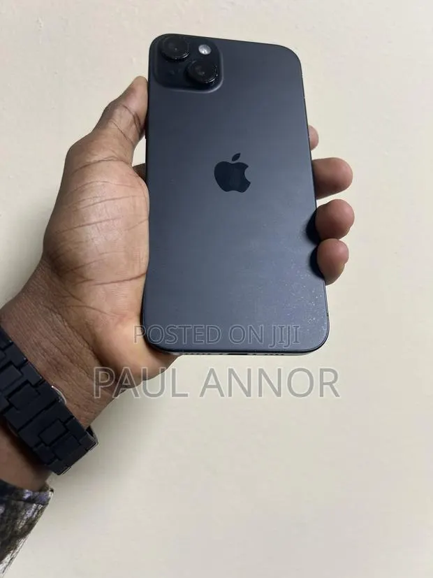 Apple iPhone 15 Plus 256 GB Black · Photo 1