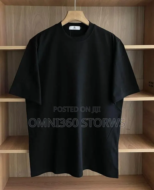 Heavy Plain T-Shirt · Photo 1