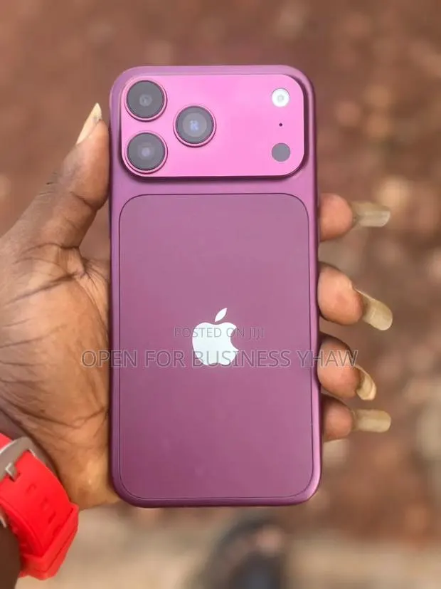 Apple iPhone 18 Pro Max 1 TB · Photo 1