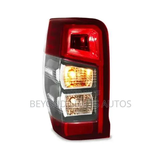 Mitsubishi L200 2020,2021,2022,2023 Tail Light Taillight · Photo 1