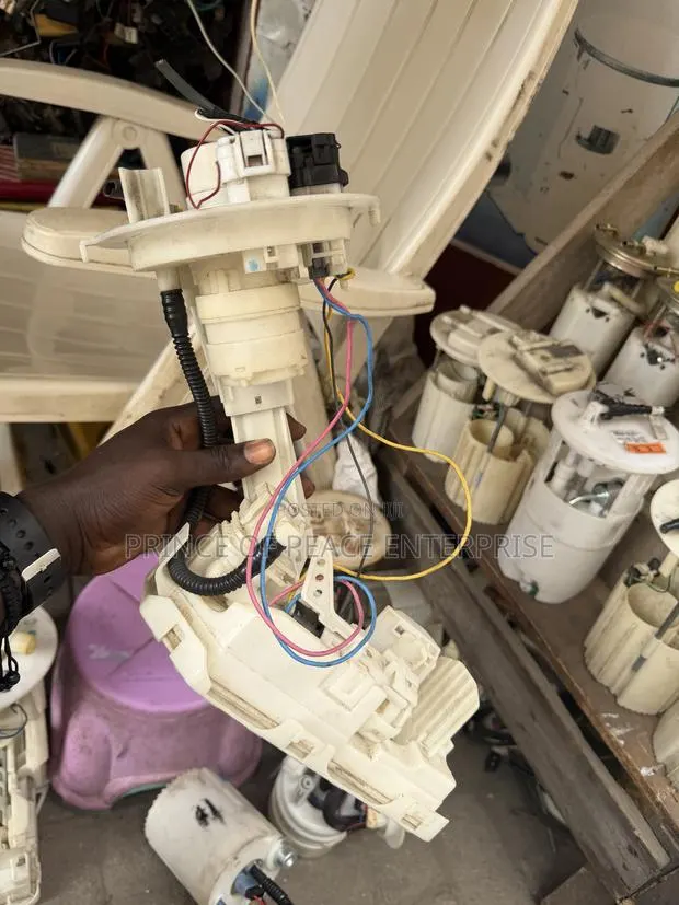 Toyota Corolla 2020 2021 2022 Complete Fuel Pump ( Non Tester ) · Photo 1