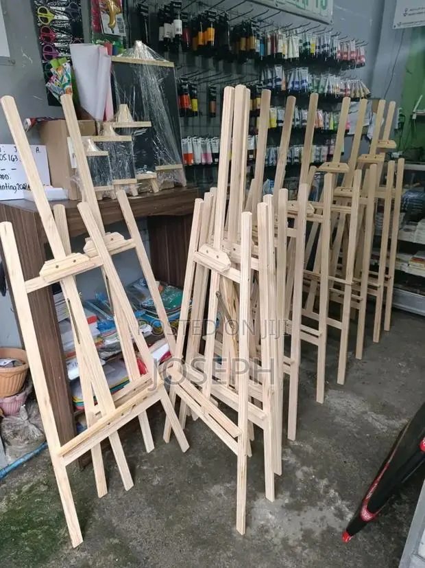 Art Stands for Rent and for Sale · Photo 1