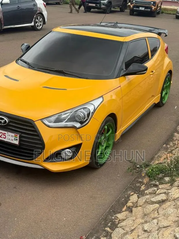 Hyundai Veloster 2014 Gold · Photo 1