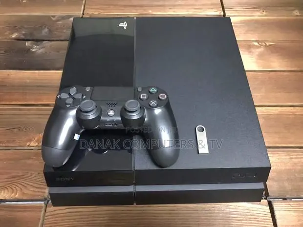 Ps4 Console Jailbreak With 10 Games · Photo 1