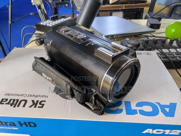 Powerful DVC Ac12 Digital Camcorder · Photo 1