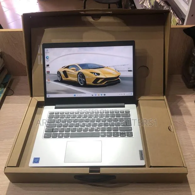 New Laptop Lenovo 4GB Intel Celeron SSD 128GB · Photo 1