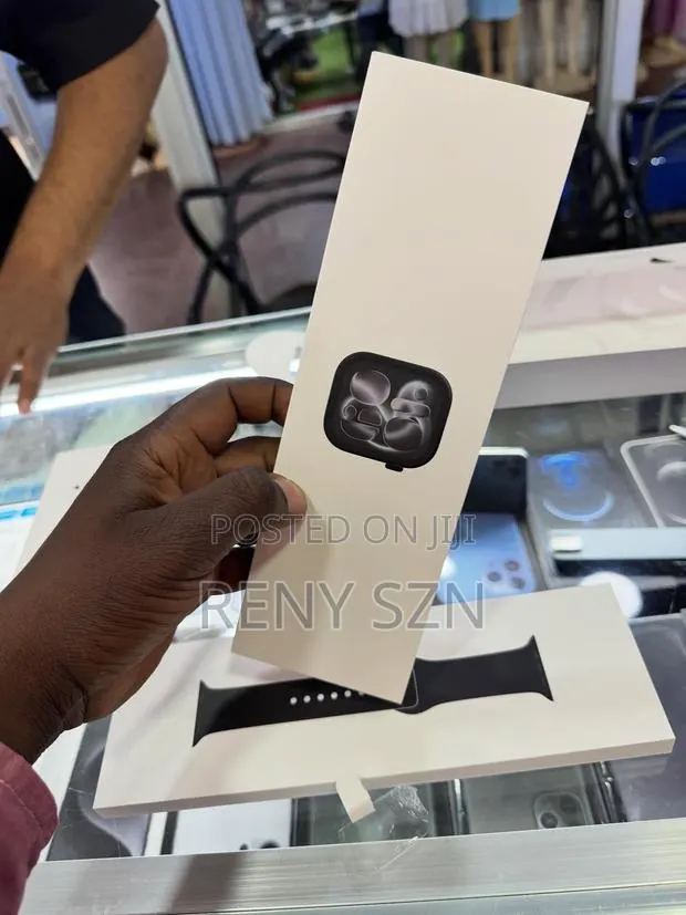 Apple Watch Series 11 46mm · Photo 1
