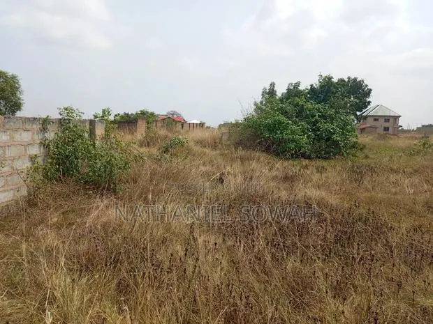 1 Plot at Oyibi for Sale · Photo 1