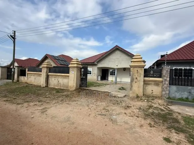 3bdrm House in Amasaman for sale · Photo 1