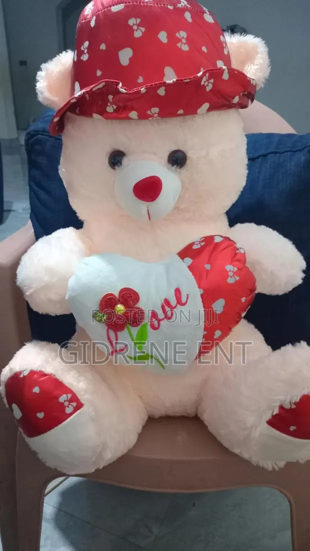 Big Teddy Bear · Photo 1