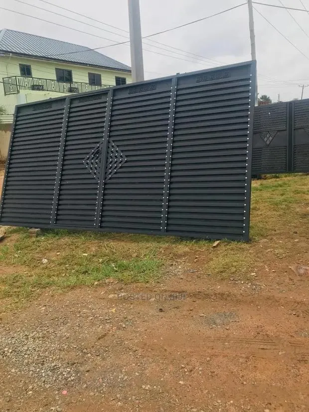 16 Feet×7 Ft Push/Sliding Gates With 4feet Side Gate. · Photo 1