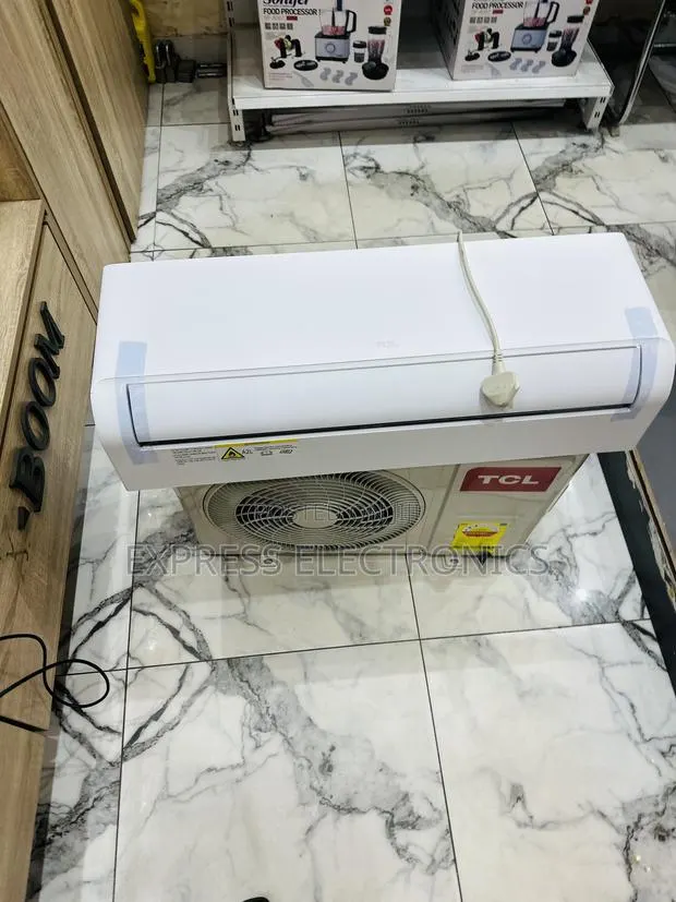 Lovely New White Air Conditioner TCL 1.5hp R410 Gas · Photo 1