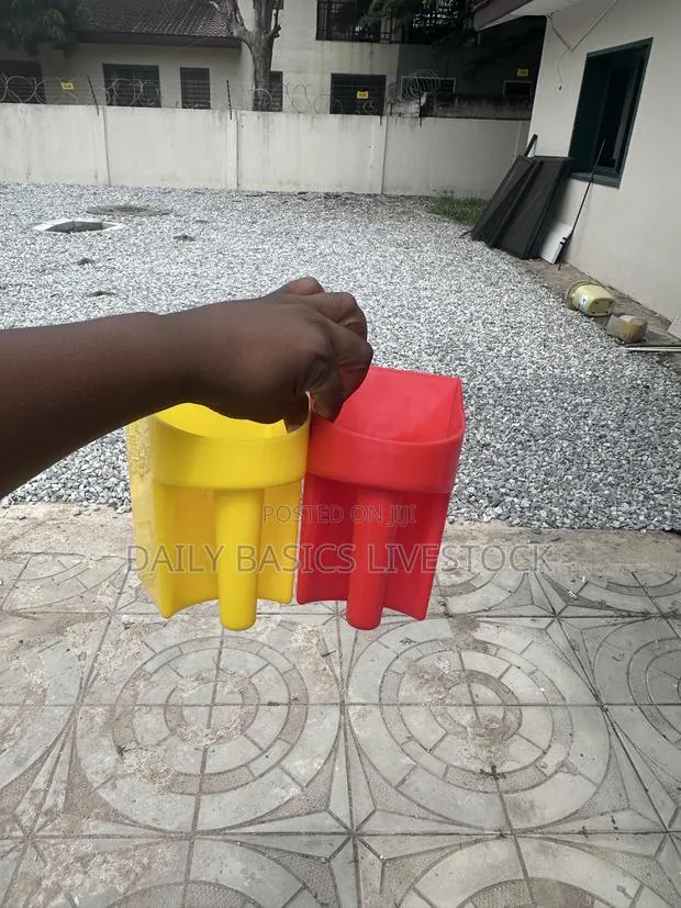 Feed Scoop - 5kg · Photo 1