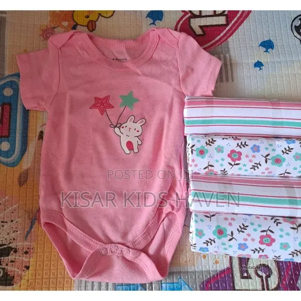 5 Pieces Bodysuit 0 to 3months · Photo 1