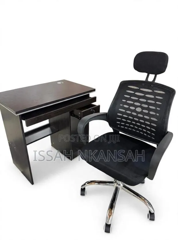 Office Mini Desk and Chair · Photo 1
