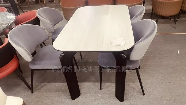 4 Seater Dining Table (Ty- 56-2) · Photo 1