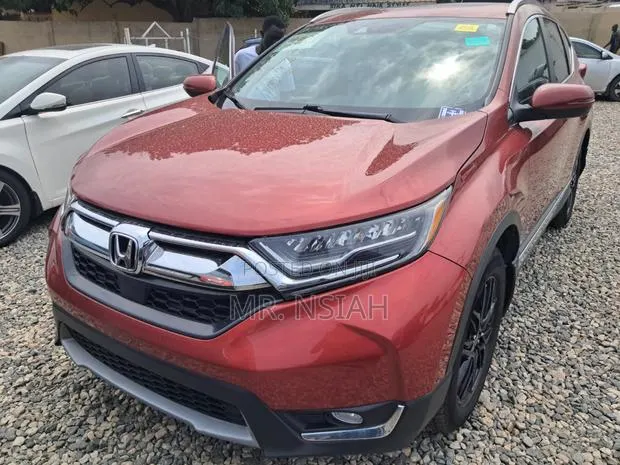 Honda CR-V 2017 Red · Photo 1