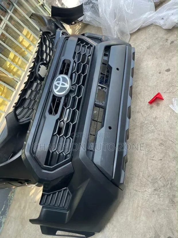 Toyota Tundra 2022-2023-2024-2025 Front Bumper Complete · Photo 1