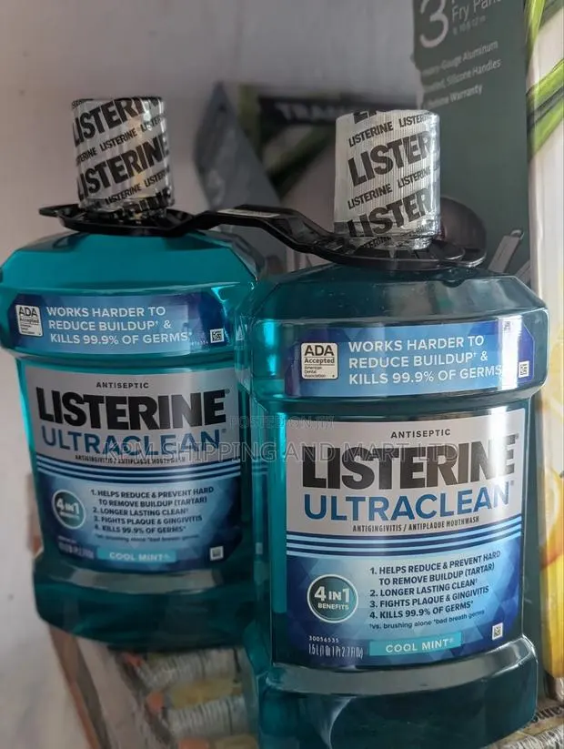 Listerine Ultra Clean Pair (1.5lts) · Photo 1