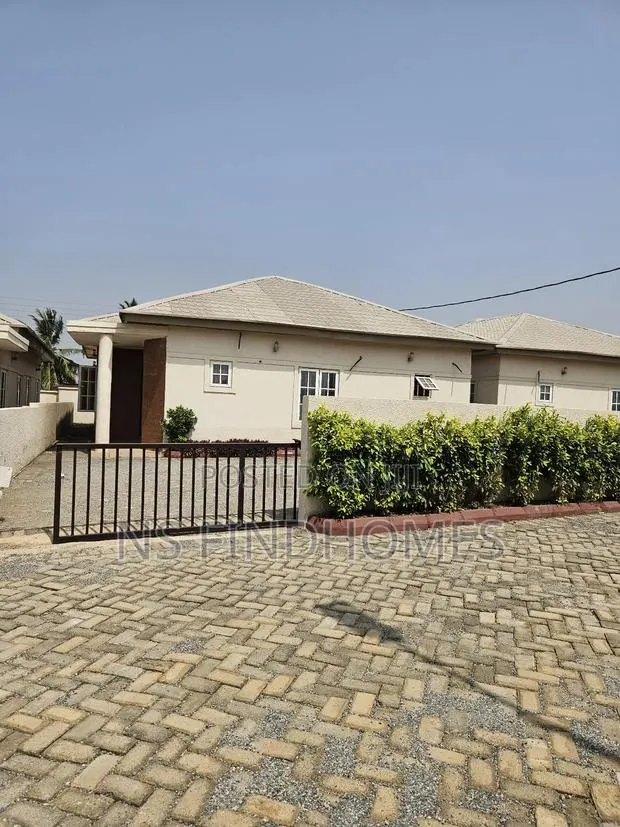 3bdrm Bungalow in Pillar 2 Estate for sale