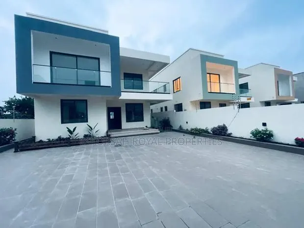 4bdrm House in East Legon, Adjiriganor for sale · Photo 1