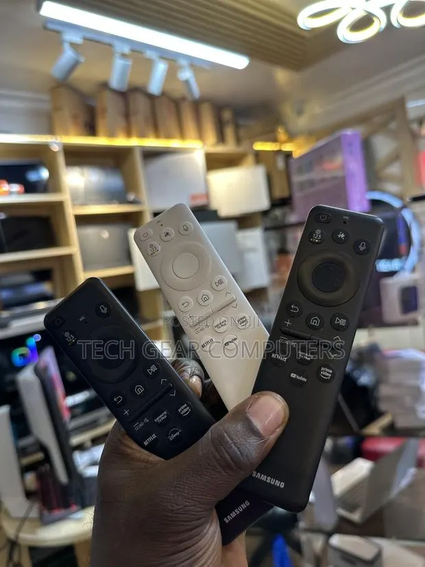 Original Smart Remote for Samsung TVs Solar and USB Charging · Photo 1