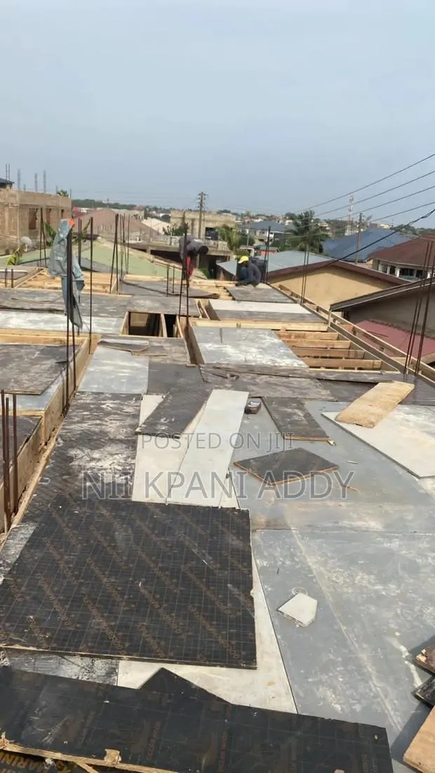 Plywood 2/4 Boards Bamboo Materials for Rent · Photo 1