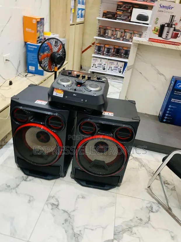 Quality Sleek 5000w Sound System Ck99 Lg · Photo 1