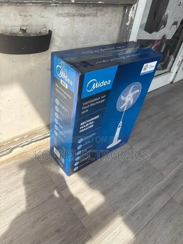 Midea Rechargeable Fan With Adjustable Speed Settings · Photo 1