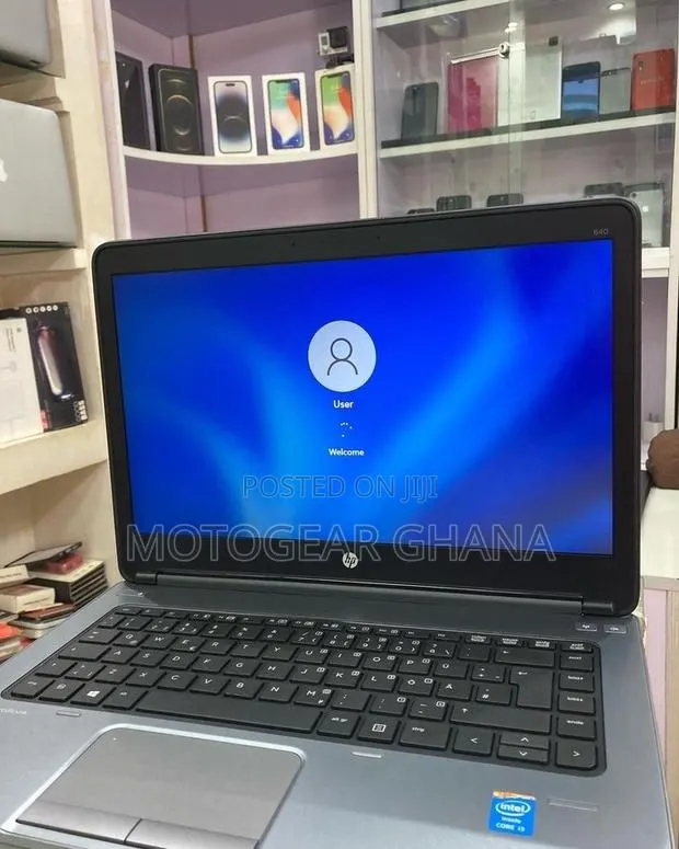 Laptop HP ProBook 450 G3 8GB Intel Core i5 SSD 256GB · Photo 1