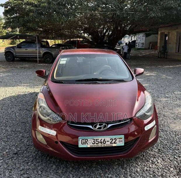Hyundai Elantra 2014 Red · Photo 1