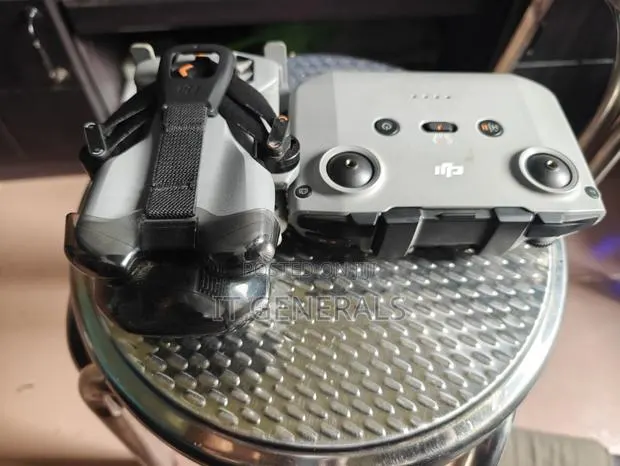 DJI Mini 5 Pro · Photo 1